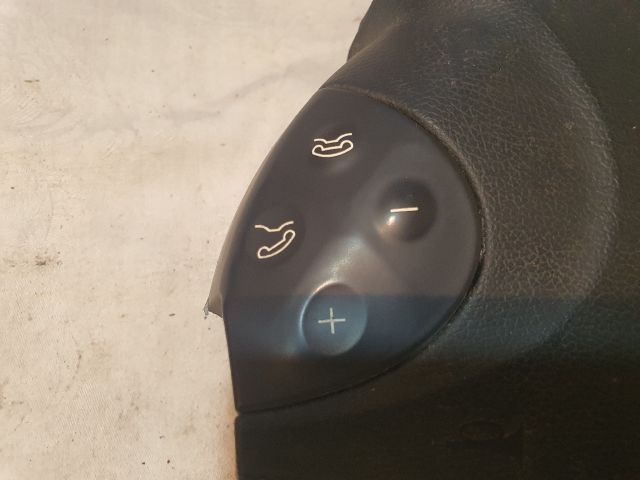 bontott MERCEDES-BENZ E-CLASS Kormánylégzsák