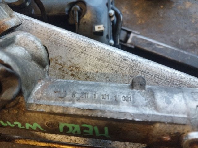 bontott MERCEDES-BENZ E-CLASS Kormánymű Szervós