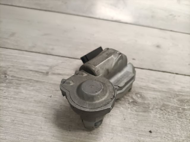 bontott MERCEDES-BENZ E-CLASS Kormányzár (Elektromos)