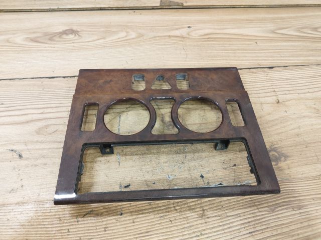 bontott MERCEDES-BENZ E-CLASS Középkonzol Keret