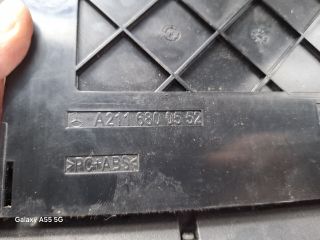 bontott MERCEDES-BENZ E-CLASS Középkonzol Vezérlő Panel