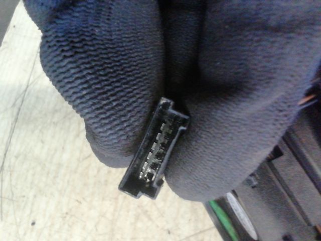 bontott MERCEDES-BENZ E-CLASS Középkonzol Vezérlő Panel