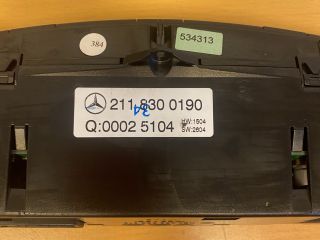 bontott MERCEDES-BENZ E-CLASS Középkonzol Vezérlő Panel