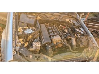 bontott MERCEDES-BENZ E-CLASS Középső Kardánbox Burkolat