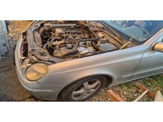 bontott MERCEDES-BENZ E-CLASS Középső Kardánbox Burkolat