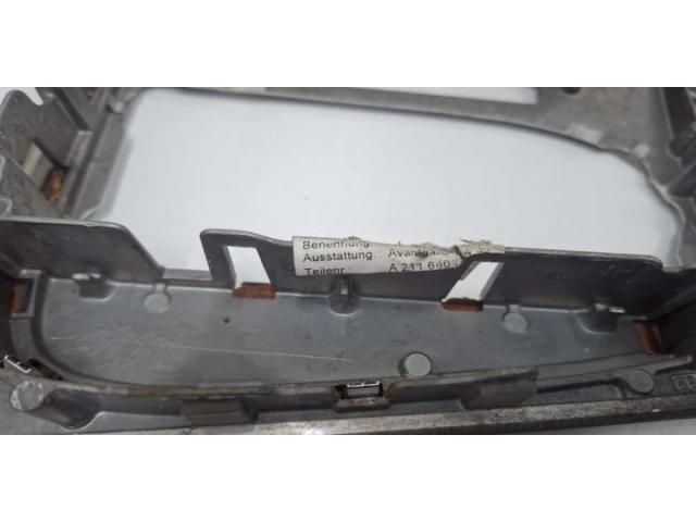 bontott MERCEDES-BENZ E-CLASS Középső Kardánbox Burkolat