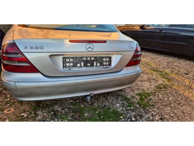 bontott MERCEDES-BENZ E-CLASS Középső Kardánbox Burkolat