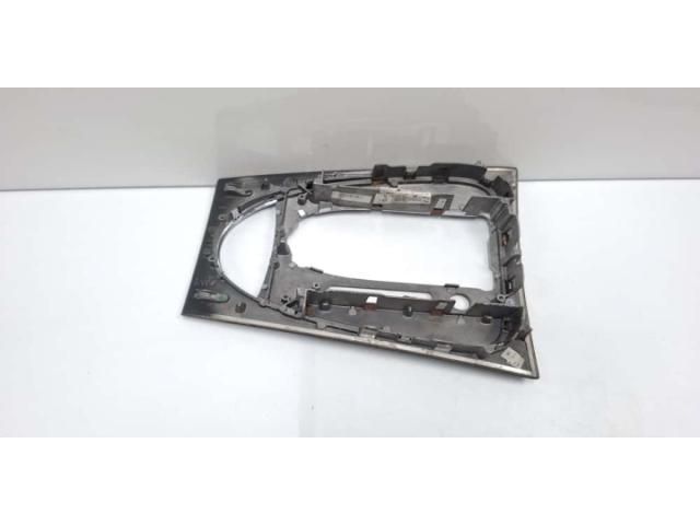 bontott MERCEDES-BENZ E-CLASS Középső Kardánbox Burkolat