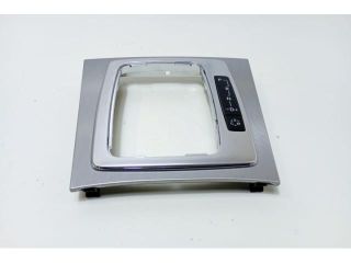 bontott MERCEDES-BENZ E-CLASS Középső Műszerfal Díszléc