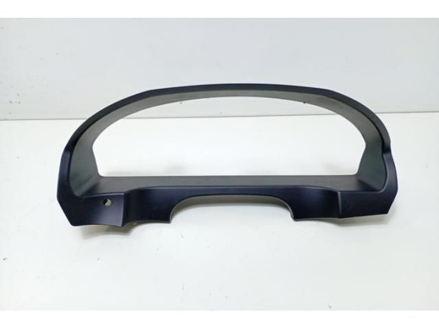 bontott MERCEDES-BENZ E-CLASS Középső Műszerfal Díszléc