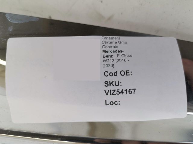 bontott MERCEDES-BENZ E-CLASS Középső Műszerfal Díszléc