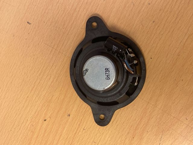 bontott MERCEDES-BENZ E-CLASS Középső Műszerfal Hangszóró