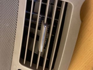 bontott MERCEDES-BENZ E-CLASS Középső Szellőző