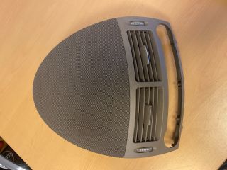 bontott MERCEDES-BENZ E-CLASS Középső Szellőző