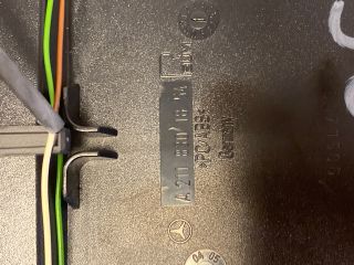 bontott MERCEDES-BENZ E-CLASS Középső Szellőző