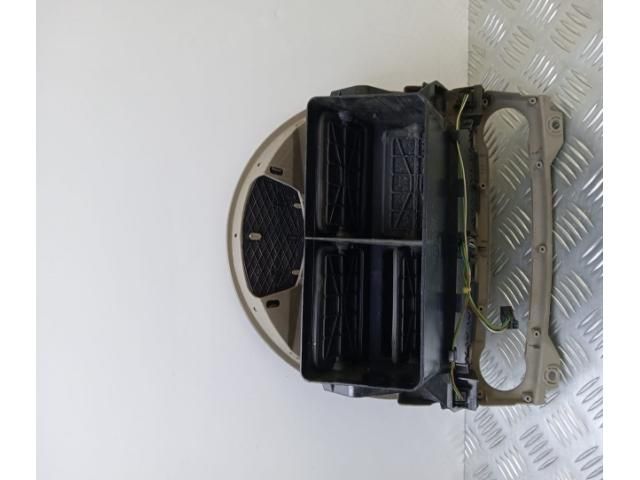 bontott MERCEDES-BENZ E-CLASS Középső Szellőző