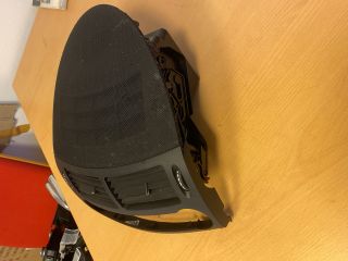 bontott MERCEDES-BENZ E-CLASS Középső Szellőző