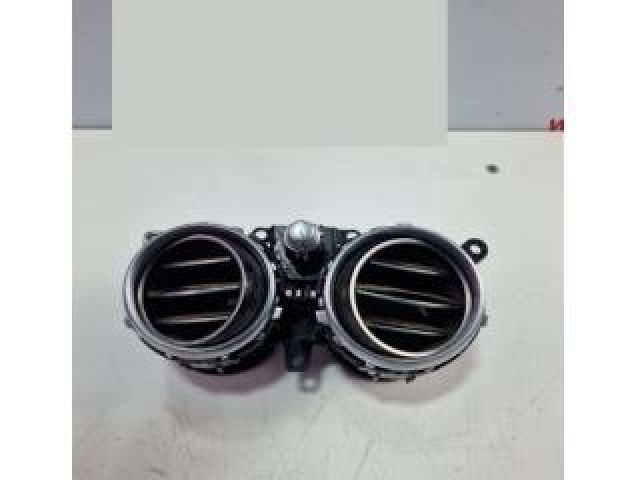 bontott MERCEDES-BENZ E-CLASS Középső Szellőző