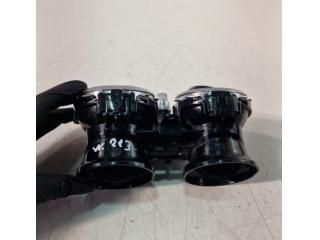 bontott MERCEDES-BENZ E-CLASS Középső Szellőző