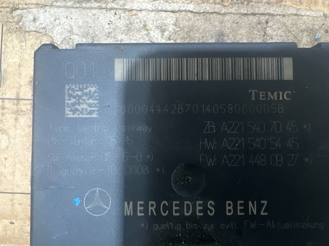 bontott MERCEDES-BENZ E-CLASS Központizár Elektronika