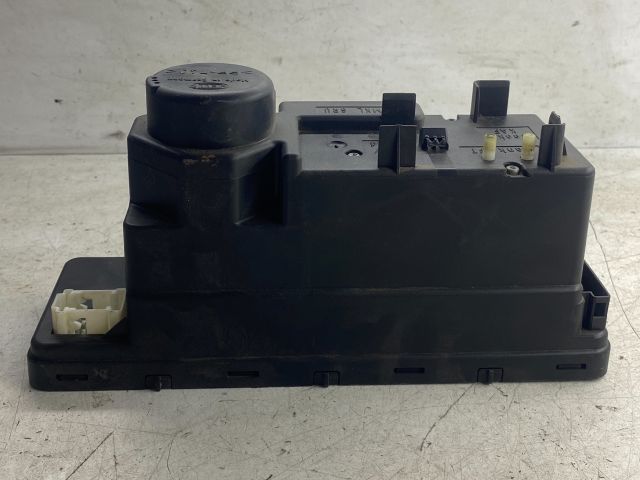 bontott MERCEDES-BENZ E-CLASS Központizár Elektronika