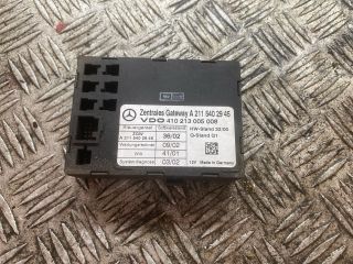 bontott MERCEDES-BENZ E-CLASS Központizár Elektronika