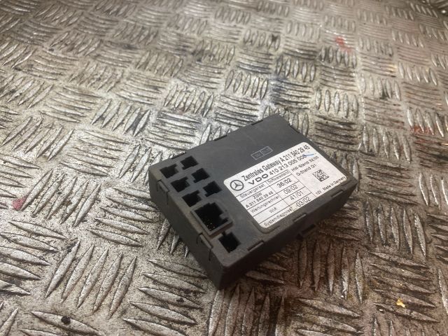 bontott MERCEDES-BENZ E-CLASS Központizár Elektronika