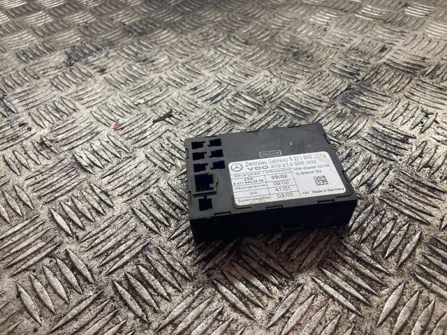 bontott MERCEDES-BENZ E-CLASS Központizár Elektronika