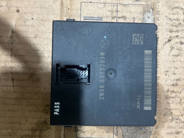 bontott MERCEDES-BENZ E-CLASS Központizár Elektronika