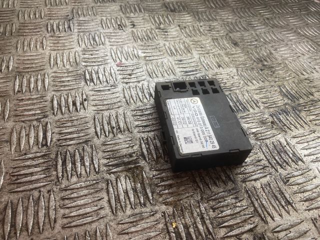 bontott MERCEDES-BENZ E-CLASS Központizár Elektronika