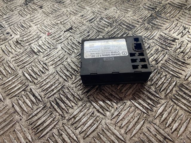 bontott MERCEDES-BENZ E-CLASS Központizár Elektronika