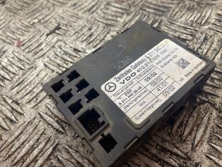 bontott MERCEDES-BENZ E-CLASS Központizár Elektronika