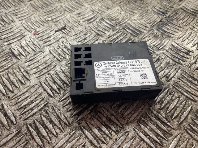 bontott MERCEDES-BENZ E-CLASS Központizár Elektronika