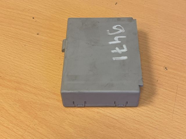 bontott MERCEDES-BENZ E-CLASS Központizár Elektronika