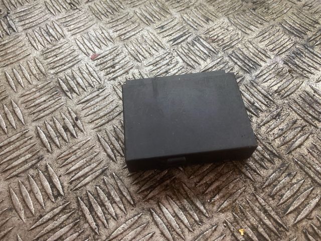 bontott MERCEDES-BENZ E-CLASS Központizár Elektronika