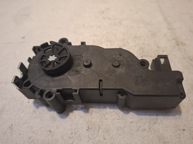 bontott MERCEDES-BENZ E-CLASS Központizár Motor Csomagtérajtó