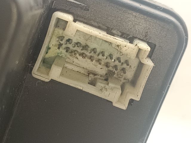 bontott MERCEDES-BENZ E-CLASS Központizár Motor (Pozíciófüggetlen)