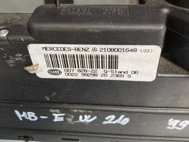 bontott MERCEDES-BENZ E-CLASS Központizár Motor (Pozíciófüggetlen)