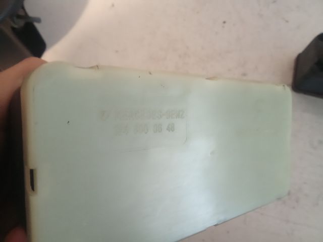 bontott MERCEDES-BENZ E-CLASS Központizár Motor (Pozíciófüggetlen)