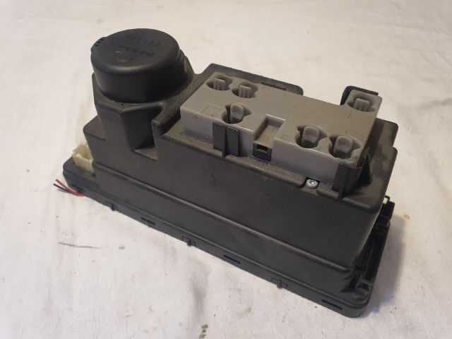 bontott MERCEDES-BENZ E-CLASS Központizár Motor (Pozíciófüggetlen)