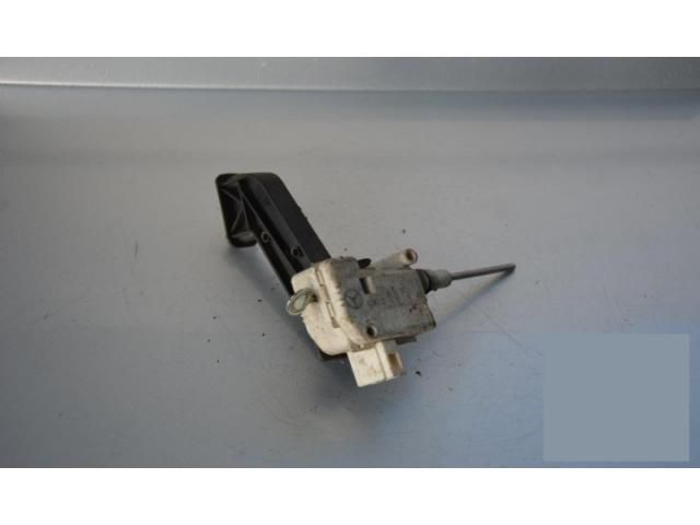 bontott MERCEDES-BENZ E-CLASS Központizár Motor Tankajtó