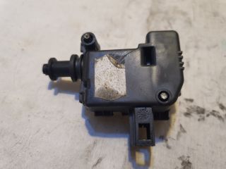 bontott MERCEDES-BENZ E-CLASS Központizár Motor Tankajtó