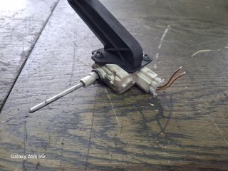 bontott MERCEDES-BENZ E-CLASS Központizár Motor Tankajtó