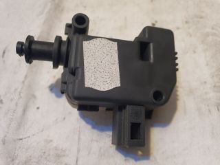 bontott MERCEDES-BENZ E-CLASS Központizár Motor Tankajtó