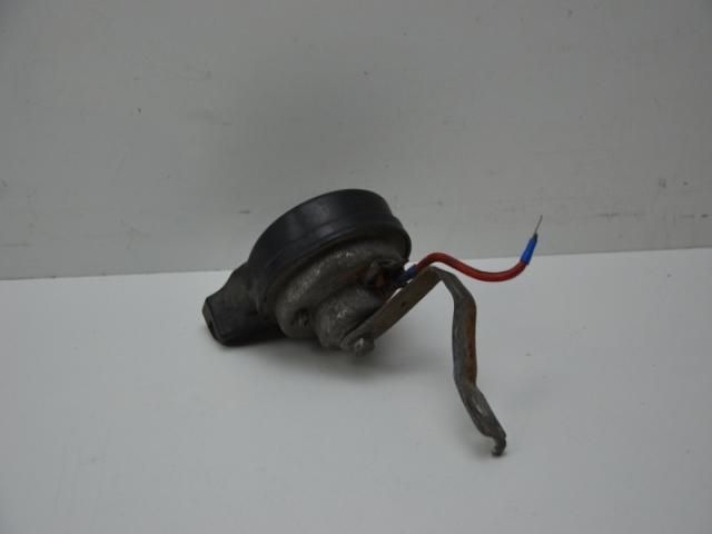 bontott MERCEDES-BENZ E-CLASS Kürt