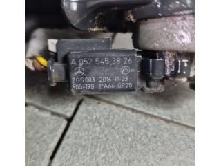 bontott MERCEDES-BENZ E-CLASS Kürt