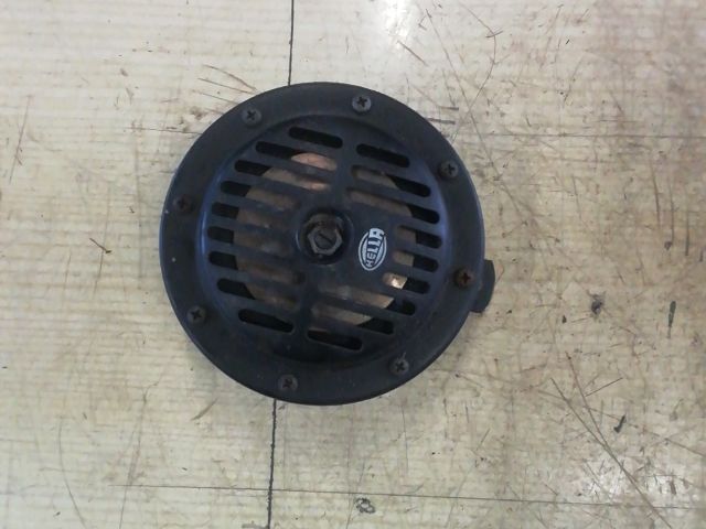 bontott MERCEDES-BENZ E-CLASS Kürt