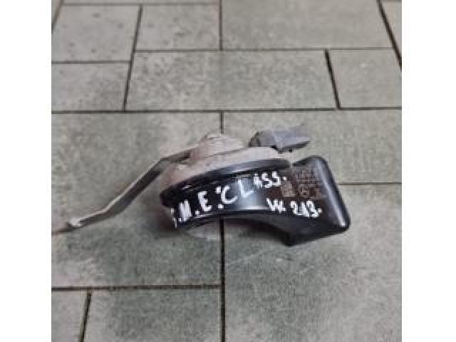 bontott MERCEDES-BENZ E-CLASS Kürt