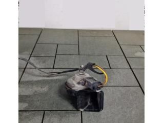 bontott MERCEDES-BENZ E-CLASS Kürt