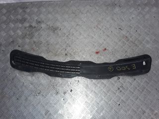 bontott MERCEDES-BENZ E-CLASS Légbeömlő